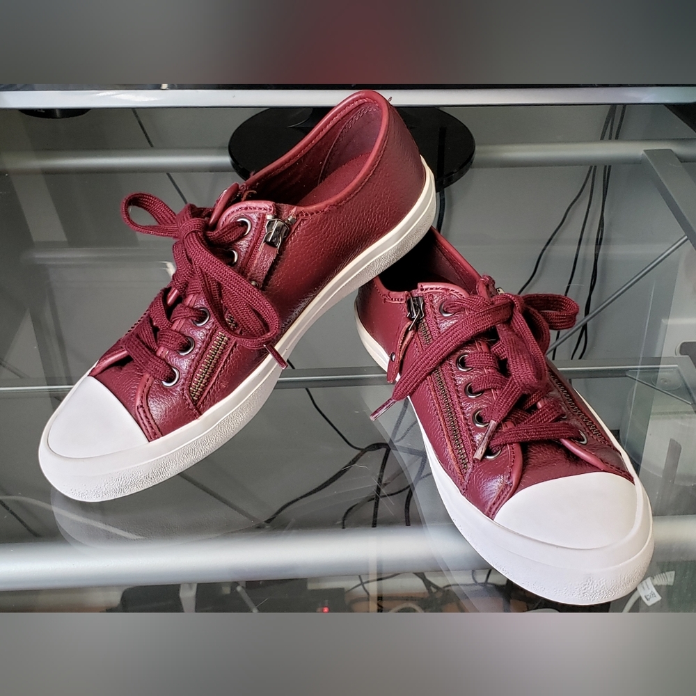 Coach Burgundy Empire Zipper Sneakers